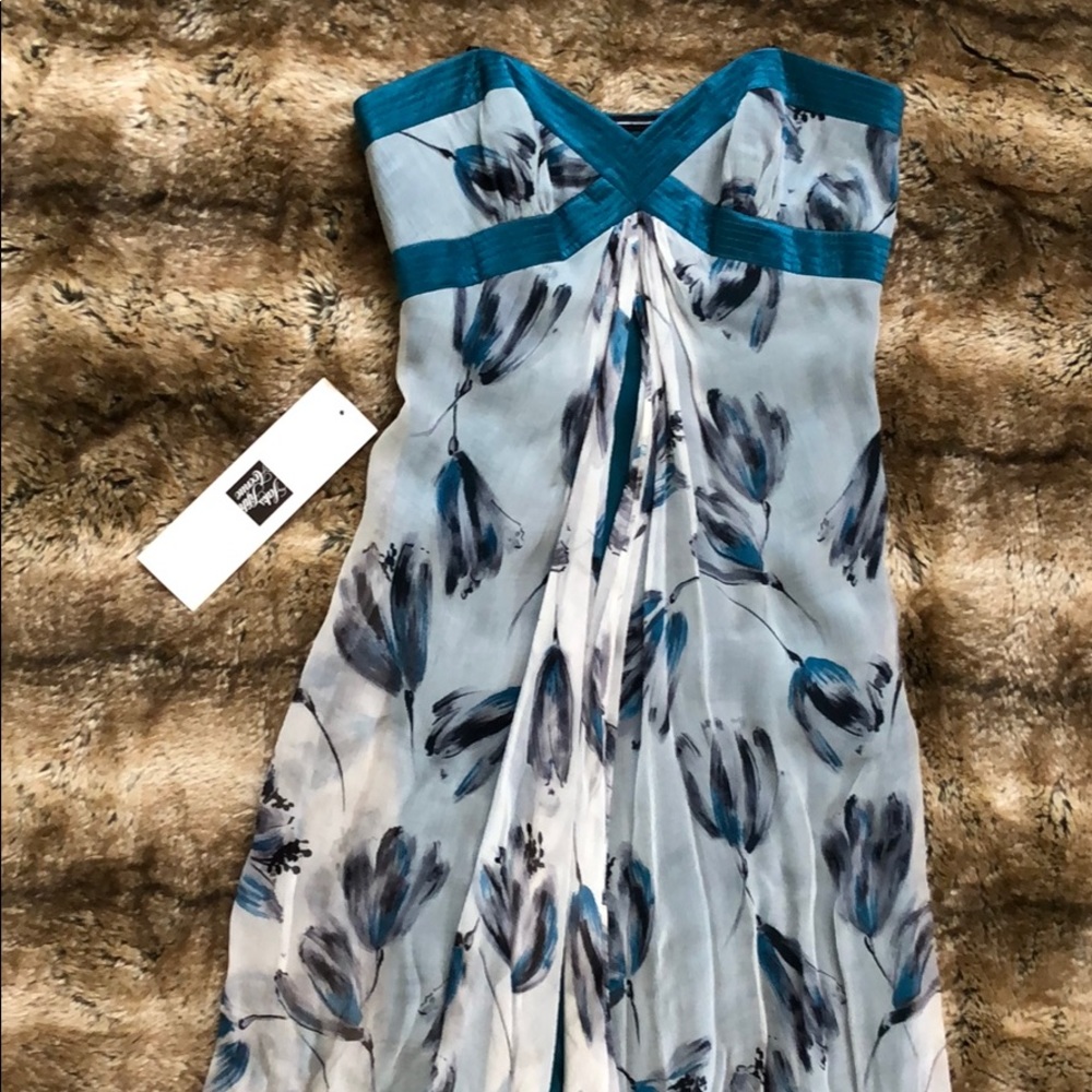 New With Tags Laundry Gown size 2